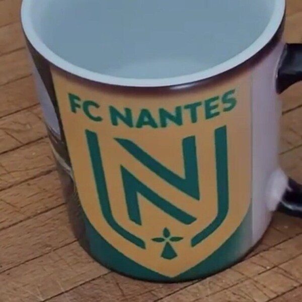 Tasse magique fc nantes