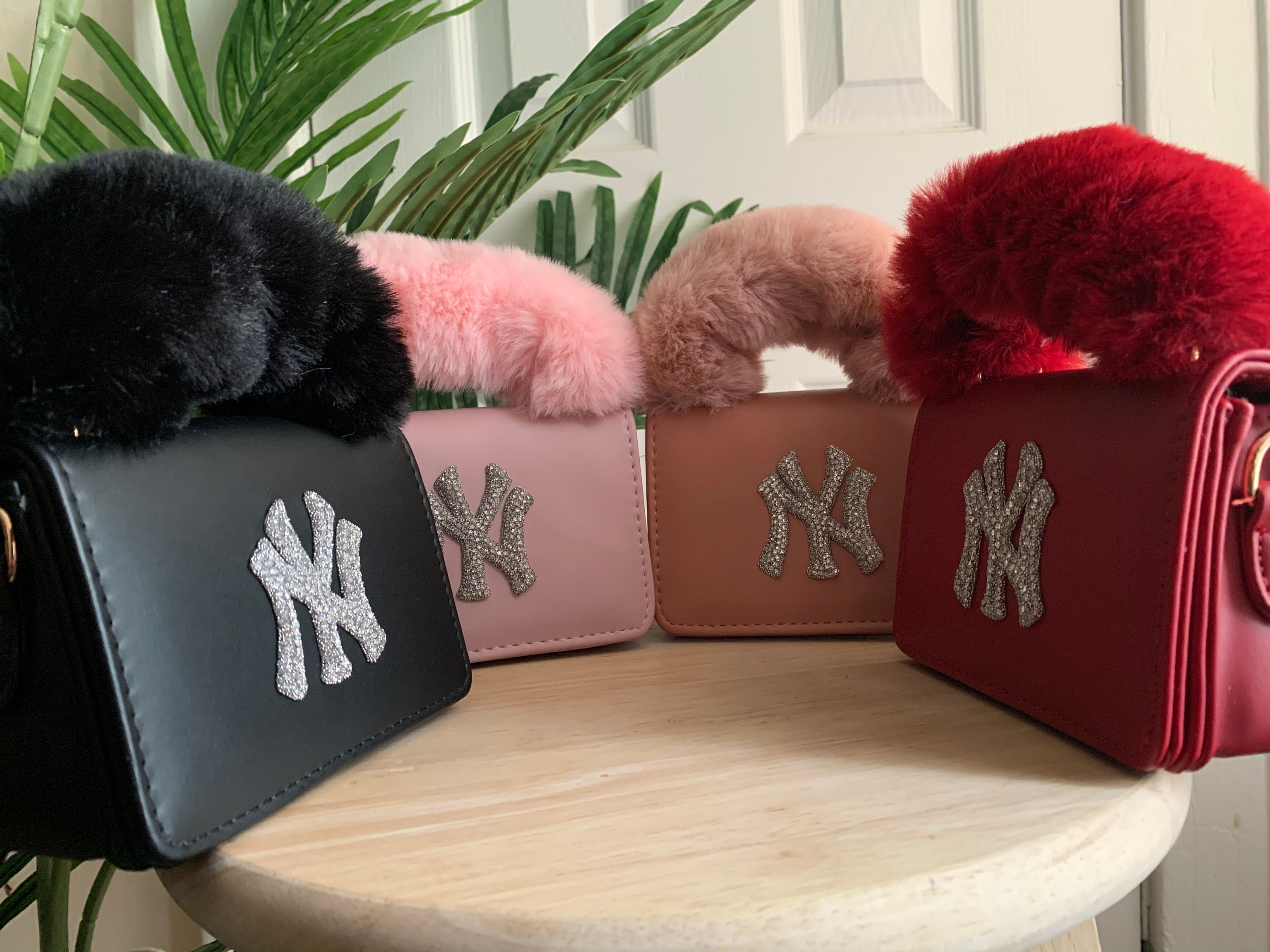 New York Yankees Stitch Women Leather Hand Bag –