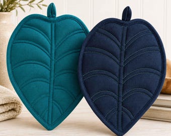 Christmas Gift Idea for Home Cook Leaf Pot Holder Hostess Gift for Mom Kitchen Gift for Her Stocking Stuffer Holiday Gift for Cook