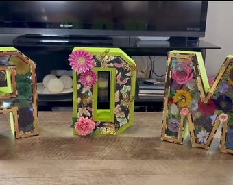 Teacher Appreciation Gift Personalized Teacher Name Sign with Paper Flowers Custom Classroom Decor Thank You Gift