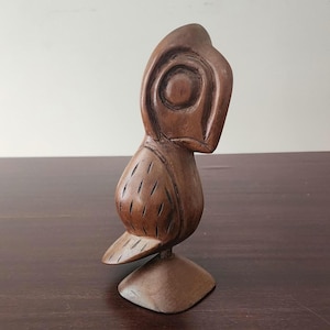 Mid Century Modern Hand-Carved Wood Bird Sculpture – Vintage Teak Style Figurine, Minimalist Decor
