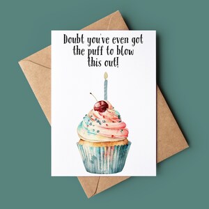 Biglietto di buon compleanno con cupcake, biglietto di compleanno divertente, biglietto di auguri personalizzato, biglietto di compleanno con torta divertente, biglietto di compleanno scortese
