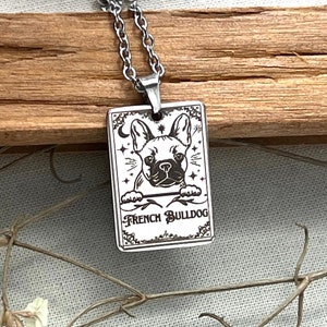 Collier personnalisé de cartes de tarot bouledogue français - cadeau Frenchie Mama - IMPERMÉABLE - collier en plaqué or 18 carats, argent et or rose