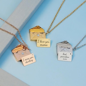 Personalized Envelope Locket Necklace - Custom Message Pendant - Meaningful Gift - Best Seller Christmas Gift - Mother necklace