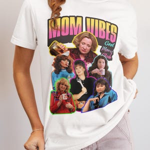 Maglietta per mamme anni &#39;90, maglietta Mom Vibes, maglietta retrò Mom Vibes, magliette divertenti per mamme, Cool Moms Club, maglietta divertente Mom Life, regalo per la festa della mamma, regalo per mamme cool