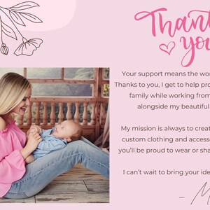 Puede incluir: Gr&aacute;fico rosa con la frase manuscrita "Gracias". Una mujer con una blusa rosa y vaqueros sonr&iacute;e a un beb&eacute;. El texto dice que el vendedor crea ropa y accesorios personalizados.