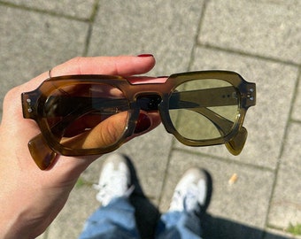 Eckige Statement Sonnenbrille | Retro Vintage Sonnenbrille | Klassische Brille für Männer & Frauen | Olive Grün