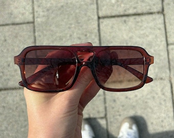 Vintage Inspired Aviator Sonnenbrille | Brille mit getönten Gläsern und braunem Rahmen | Trend Brille für Männer & Frauen