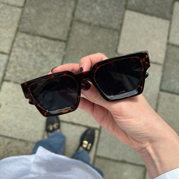 Oversized Sonnenbrille | Retro Vintage Sonnenbrille | Klassische Brille für Männer & Frauen | Schwarz und Leopard