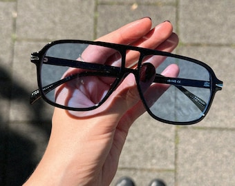 Retro Pilot Sunglasses | Glasses with colorful lenses and slim frame | Trend glasses for men & women | Orange and blue lenses