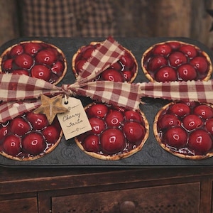 Fake Primitive Cherry Tarts, Faux Baked Goods, Prim Pantry, Hoosier Cabinet Decor, Pie Safe Decor, Home Staging, Photography