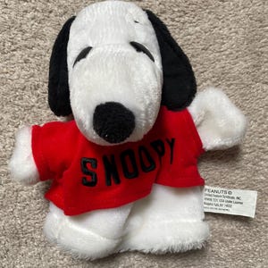 NY Vintage Irwin Snoopy Plyschdocka