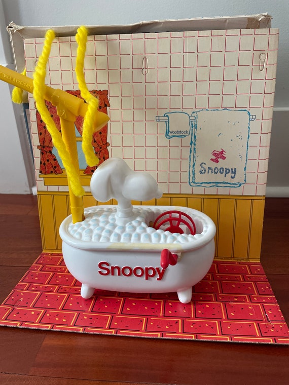 RARE Vintage MIB Peanuts Snoopy Bubble Blowing Tub Toy - Etsy