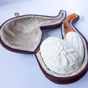 Unsmoked XXL Bowl Original Embossed Floral Meerschaum Pipe