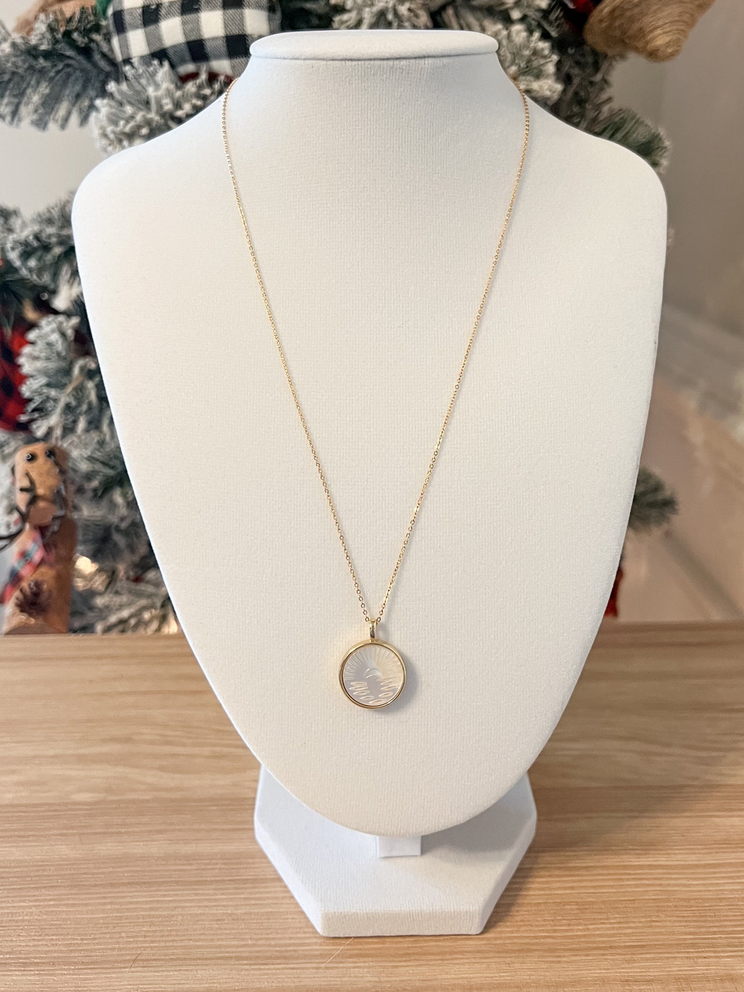 Mother of Pearl Shell Necklace, Sunrise Necklace, Sunset Necklace, Gold