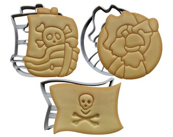Pirates Cookie Cutter Set of 3: Pirate Flag, Pirate Ship, Parrot | Jolly Roger skull cookies kids birthday party nautical Halloween Theme