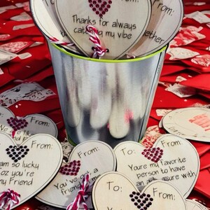 Wooden Heart Valentine Candy Holder: Classroom Party Favors
