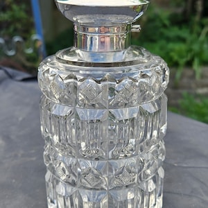 Superb Heavy Weight Antique Solid  Silver Cut Glass Cologne / Perfume / Scent Dressing Table Bottle Hallmarked Birmingham 1919