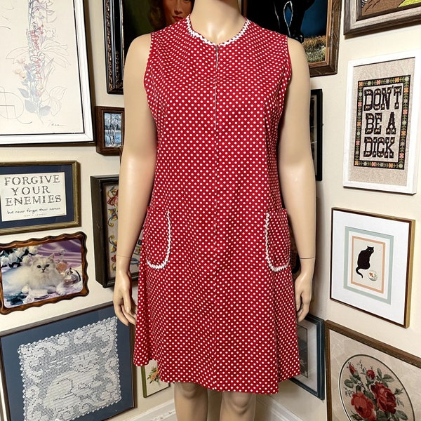 80s Vintage Montgomery Ward White and Red Polka Dot Sleeveless House Dress 3X