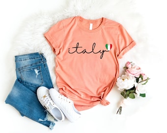 Italy Shirt, Italian Flag and Heart Shirt, Italy Travel Shirt, Italy Vacation Shirt, Italy Is Calling Tee, Italian Pride Tshirt, Vacay Shirt