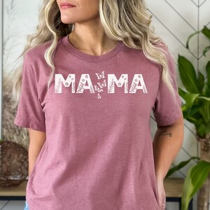 Gift for Mom, Mother&#39;s day gift, Women&#39;s shirt, Mama Shirt, Mother&#39;s Day Shirt, Floral Mama T-Shirt, Flower Gift For Mom, t-shirt for mom