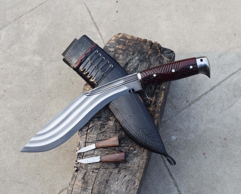 12 inches long blade Eagle tinchera khukur-kukri machete Sword Knives-knife Hunting  heavy blade water tempered Gurkha kukri Ready for use.