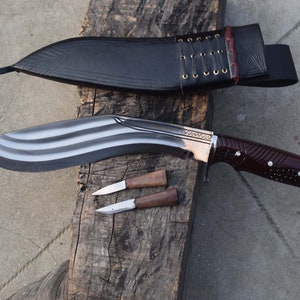 12 inches long blade Eagle tinchera khukur-kukri machete Sword Knives-knife Hunting heavy blade water tempered Gurkha kukri Ready for use. image 2