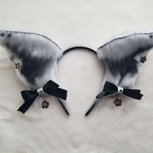 Black and white flowery animal ears