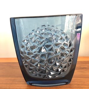 Mid Century Modern Blue Bohemian Sklo Union Rudolf Jurnikl Brutalist pattern Art Glass Vase 1964
