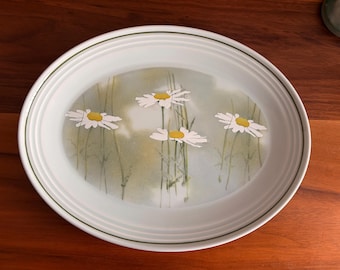 Royal Doulton Lambethware Platter in the Daisyfield Pattern 13.25 inch