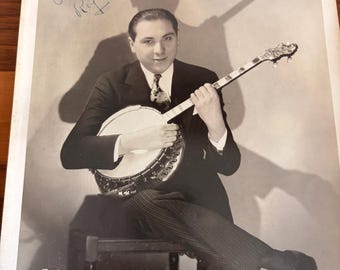Roy Smeck “The Wizard of the Strings” Autographed Apeda Studio 8 x 10 Photo Bacon & Day Silver Bell Banjo 1920’s