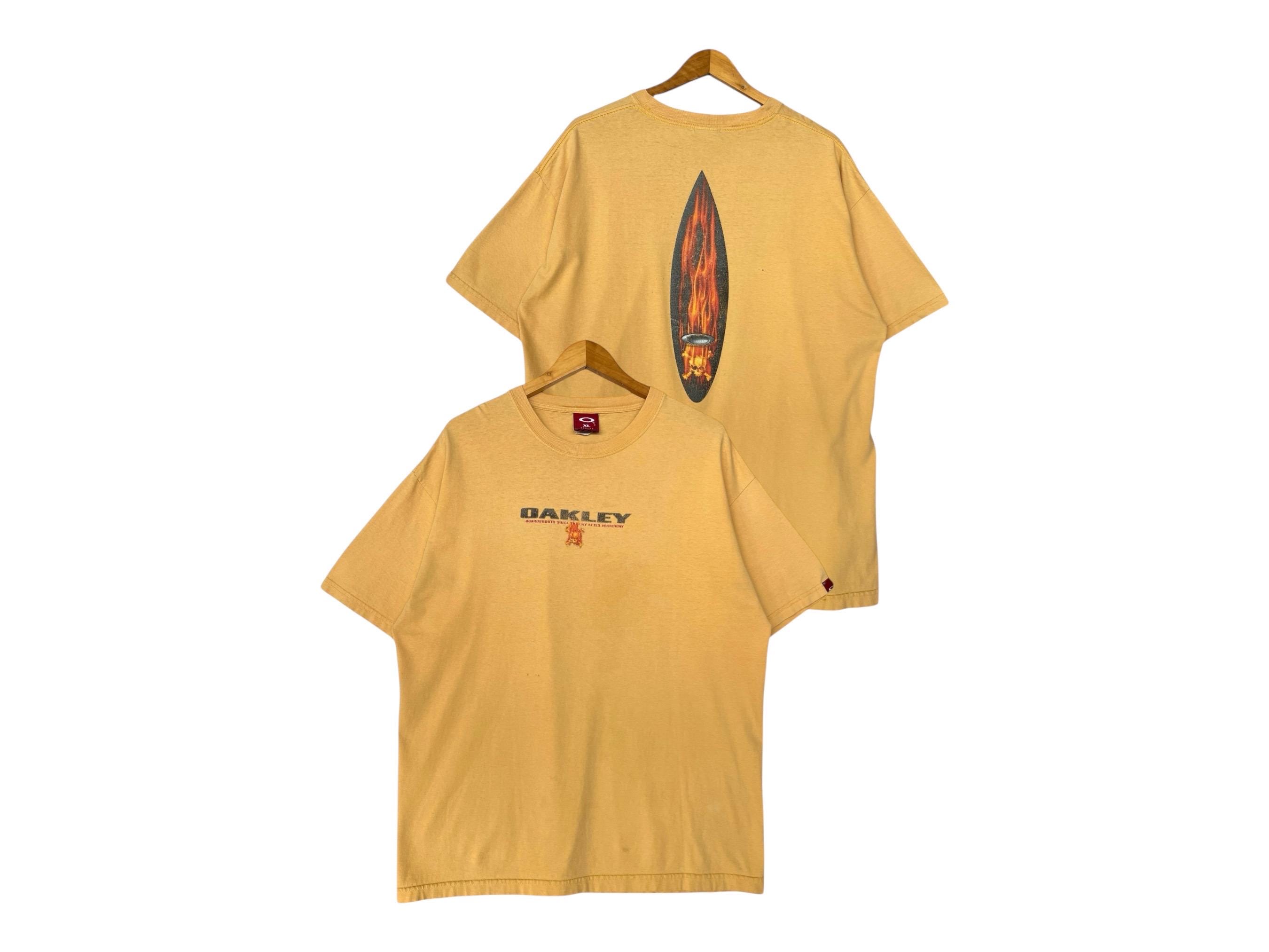 Vintage 2000s Y2k Oakley Flame Tee Vintage Oakley Spellout Atom