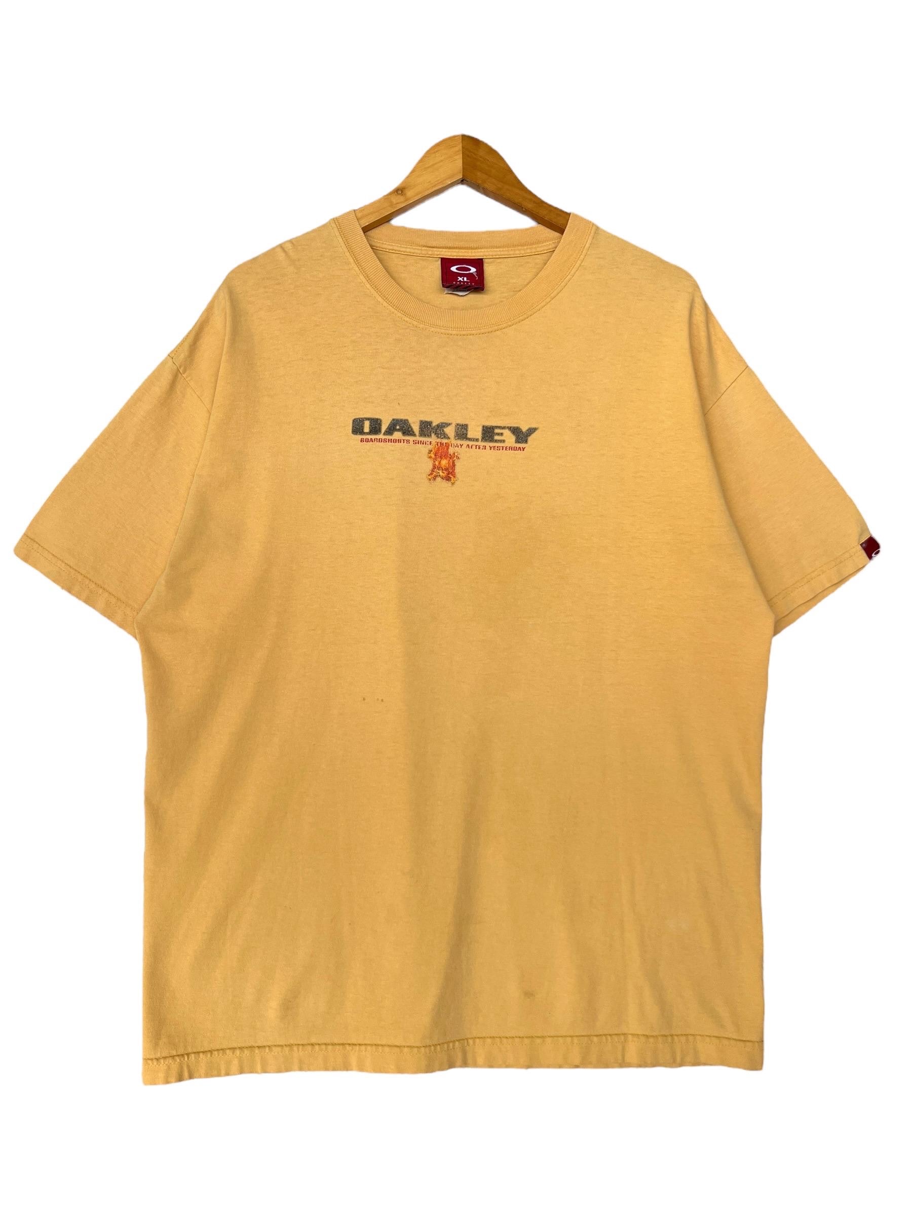 Vintage 2000s Y2k Oakley Flame Tee Vintage Oakley Spellout Atom