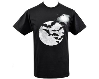 Moon and Bats T-Shirt – Gothic Punk Men’s Tee with Horror Art Print