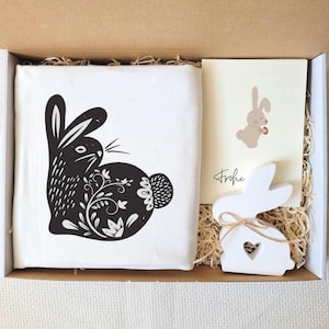 Oster Geschenkbox mit Kissenbezug & Osterkarte personalisiert | Geschenkset Kerze | Osterdeko Hase | Ostergeschenk Mama Teenies Jugendliche