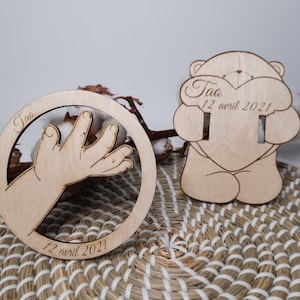 Support bracelet de naissance en bois - Carte souvenir bracelet de maternité - Porte bracelet gravé personnalisé