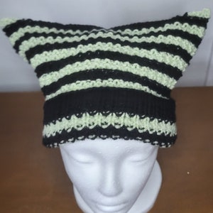 Soft Hand Knitted Cat Hat Black /Mint