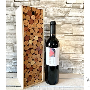 Weinkorken Weinflasche Geschenkbox | Handgefertigter Deckel aus gebrauchten Korken | Geschenkbox aus Holz | Handbemalt | Wein-Liebhaber Geschenk | Wein Dekor