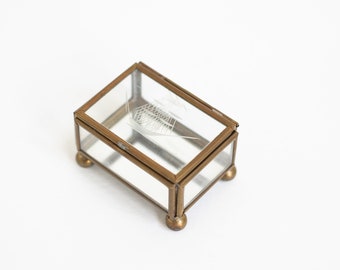 brass jewelry casket etched glass box lidded brass trinket keeper glass embossing textured art etching nautical art work hand crafted decor