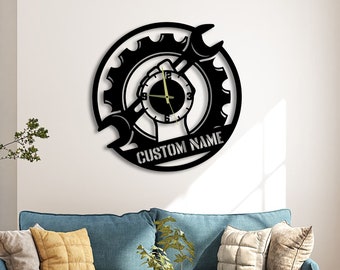Custom Mechanic Vinyl Wall Clock, Personalized Papa's Mechanic Garage Workshop Metal Clock Decor, Perfect Laser Cut Clock Gifts For Dad