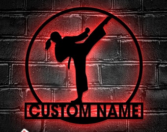 Custom Girl Taekwondo Martial Arts Metal Wall Art con luz LED - Personalizado Kid Tae Kwon Do Name Sign Home Taekwon-Do Decoración coreana