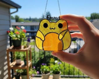 Personalized Frog Stained Glass Hanging For Yard Decor, Custom Cute Animal Window Suncatcher, Colorful Gift For Nature Lovers and Friends