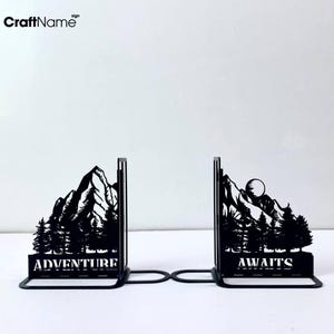 Fermalibri in metallo personalizzato Mountain Forest per l'arredamento della scrivania, fermalibri Wild Forest Mountain, supporto per libri in metallo nero, angolo per libri per l'arredamento dell'ufficio