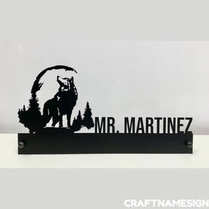 Plaque signalétique de bureau en bois personnalisée pour amoureux des loups, plaque signalétique en métal personnalisée loup pour bureau, décoration de bureau, cadeau de nouvel emploi, cadeaux de Noël pour papa