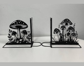 Sujetalibros personalizado con diseño de jardín de setas, sujetalibros de setas personalizados, soporte para libros de metal negro, decoración de oficina o rincón de lectura para amantes de los libros.