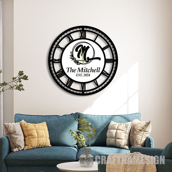 Orologio da parete moderno personalizzato in metallo, orologio da parete  unico per la decorazione domestica e le arti murali, orologio con nome  personalizzato per la decorazione murale, orologio aziendale - Etsy Italia