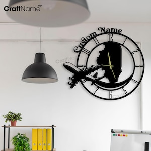 Orologio da parete in metallo personalizzato con mappa dell'Illinois, grande orologio da parete moderno per l'arredamento della casa, orologio in metallo personalizzato con nome dell'amante dell'Illinois