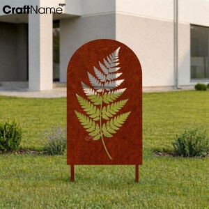 Fern Leaf Outdoor Screen Panel, Rusted Steel Garden Art Stake, Decorative Yard Divider