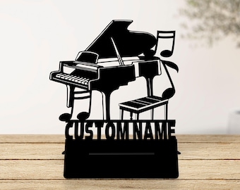 Soporte de metal para piano personalizado para teléfono y tableta, soporte de escritorio para teléfono con nombre de pianista, decoración única para mesa de oficina, regalo para amantes del piano