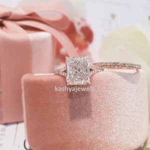 2.5Ct Radiant Cut Moissanite Engagement Ring Set, 14k Rose Gold Moissanite Band Unique Double Claws Hidden Halo Bridal Set Wedding Ring Set